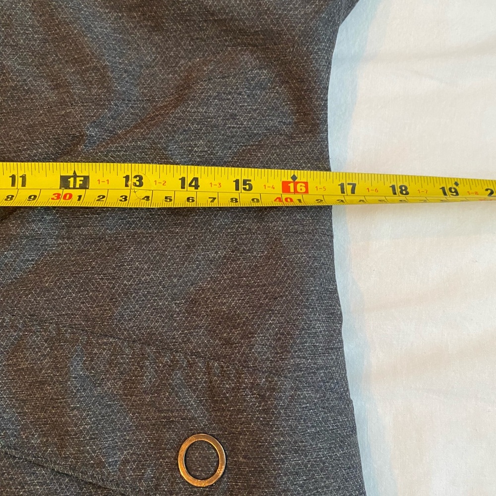 REI E1 Rain Jacket size S - Picture 17 of 17